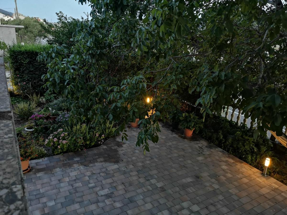 Apartmani Olivera 2 Supetarska Draga Cameră foto