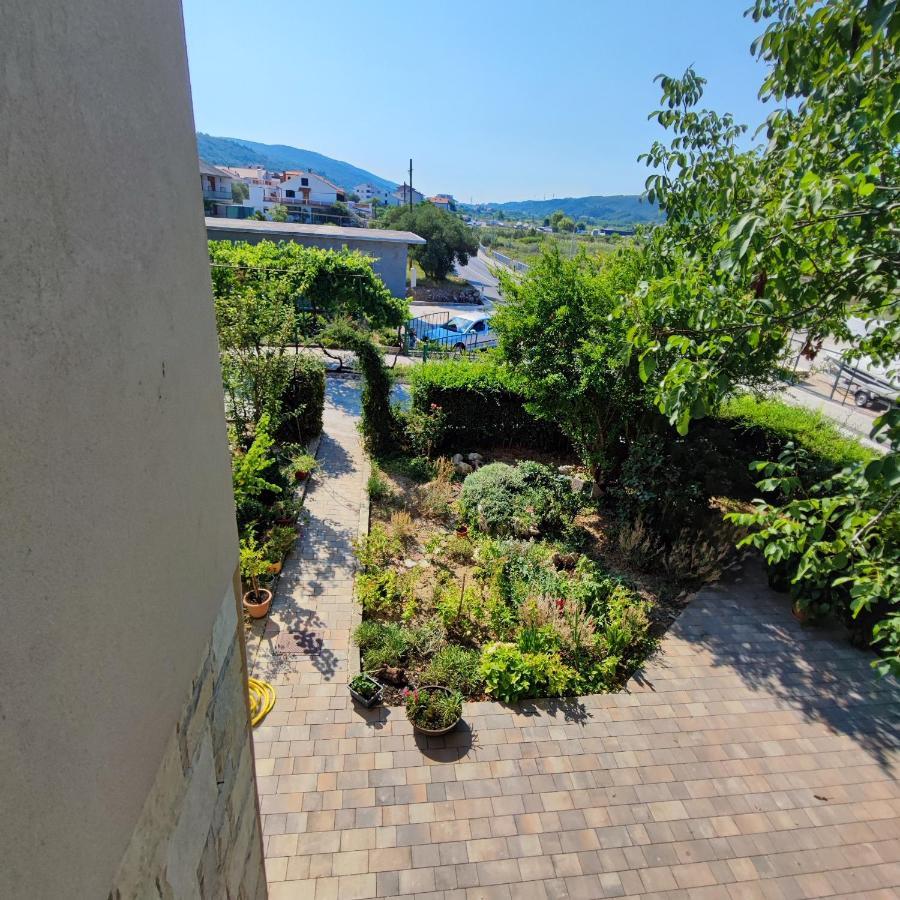 Apartmani Olivera 2 Supetarska Draga Exterior foto
