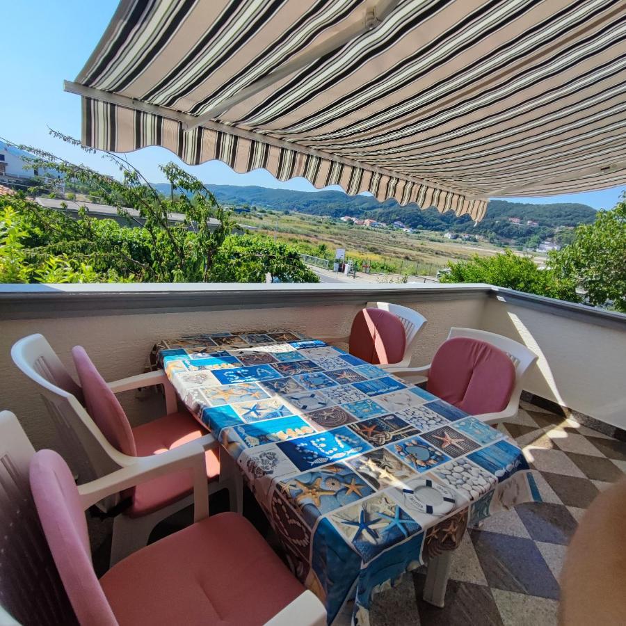 Apartmani Olivera 2 Supetarska Draga Exterior foto